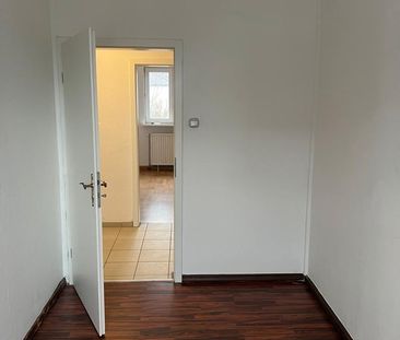 Helle 3-Zimmer-Wohnung, Dachgeschoss - Photo 1