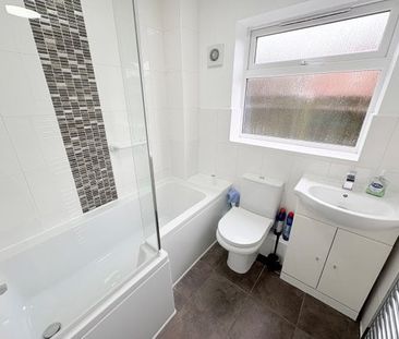 Herondale, Hednesford, WS12, Property for rent - Photo 2