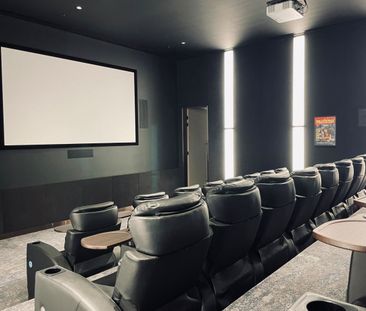 1 Bedroom 1 Study apartment - West Side Place - Photo 6