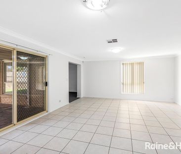 113 Brampton Drive, Beaumont Hills, NSW 2155 - Photo 3