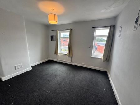 3 bedroom terraced house to rent - Photo 4