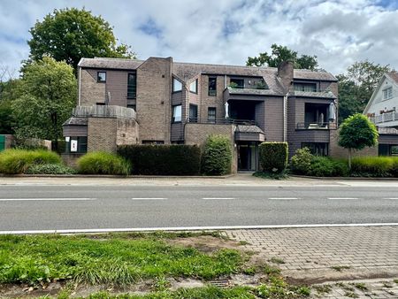 Gelijkvloers appartement met 1 slaapkamer, terras en garagebox - Photo 4