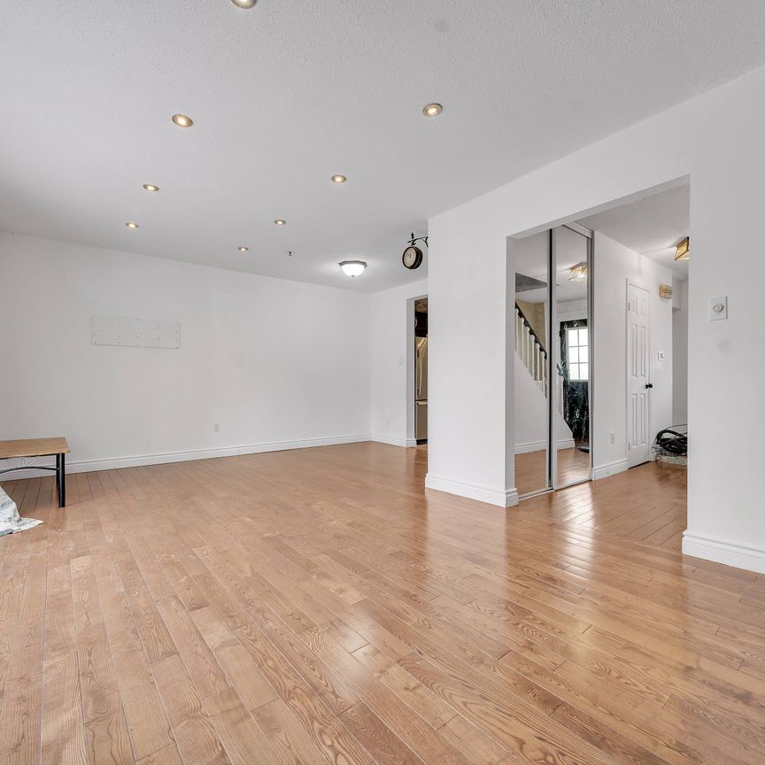 For Lease - 121 Carberry Crescent, Brampton, Ontario - Photo 1