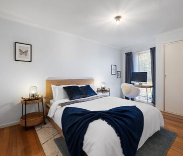 Modern Living in Low Maintenance Surrounds! - Photo 5