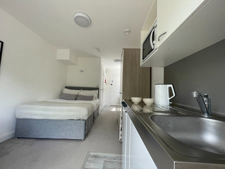 Studio Flat, Stmary Place, SO14 - Photo 3