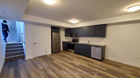 For Lease - 205 West Oak Trail Unit# 25, Kitchener, Ontario - Photo 3