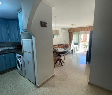 Alquiler de piso en Urbanización Santa Rosa - Photo 2