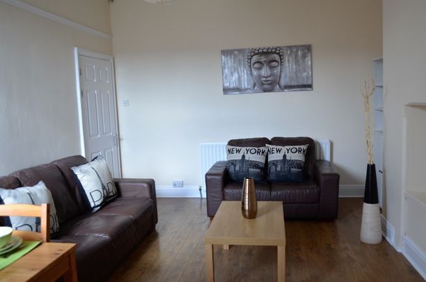 Simonside Terrace - Photo 1