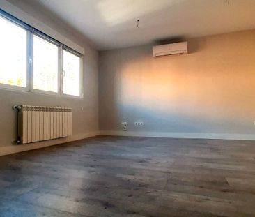 Apartamento de alquiler en Avenida Europa - Photo 4