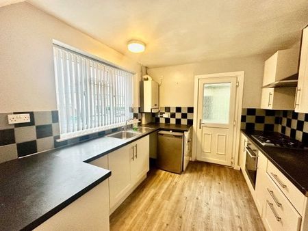 Merevale Avenue, Nottingham, NG11 - Photo 3