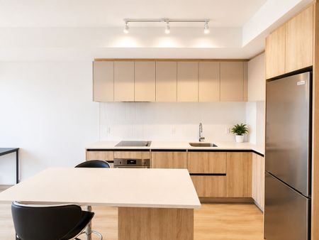 For Lease - 7950 Bathurst Street Unit# 813, Vaughan, Ontario - Photo 2