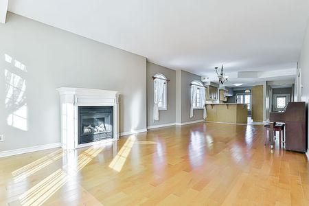 For Lease - 520 Silken Laumann Drive Unit# 2, Newmarket, Ontario - Photo 3