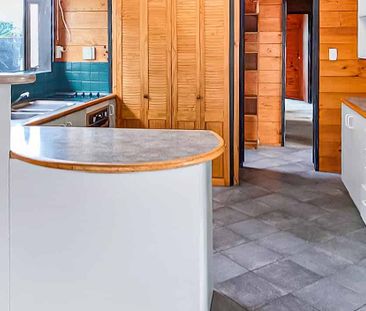 TOKOROA - 3 BEDROOMS - Photo 3