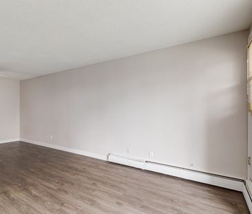 9700 Bonaventure Drive SE, Calgary - Photo 6