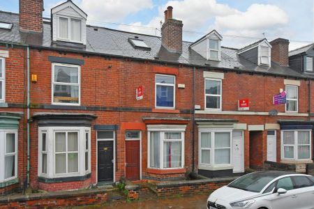 4 bedroom house share to rent - Photo 2