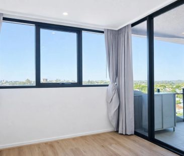 Stylish City Living with Stunning Views | $820 per week - Photo 1