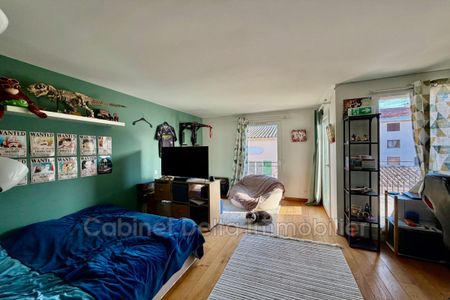 Duplex dans le centre de SANARY - Photo 4