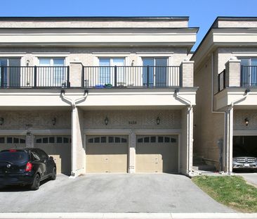For Lease - 9450 Bayview Avenue, Richmond Hill, Ontario - Photo 1