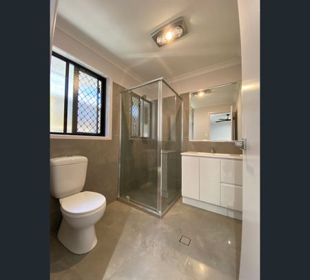 8 Echidna St, Deebing Heights, Qld 4306 - Photo 5