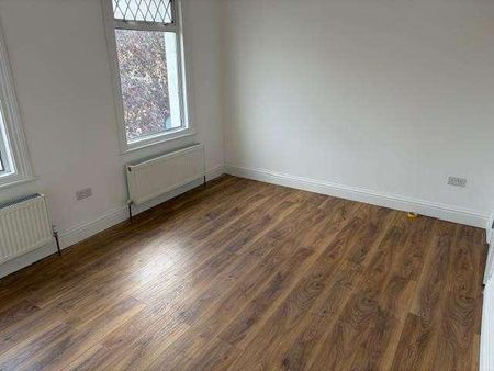 Felixstowe Road, Edmonton, N9 - Photo 5