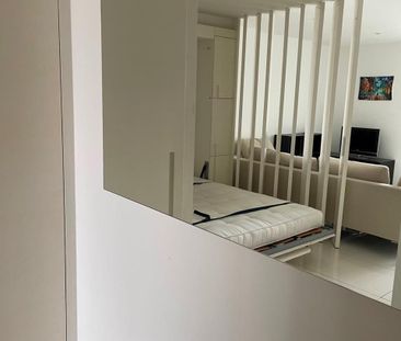 Studio Flat, Pan Peninsula Square, E14 - Photo 5