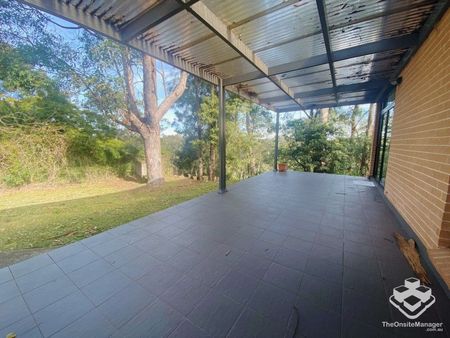 Tranquil Free Standing Modern 2 Bedder with Timber Floors - Photo 2