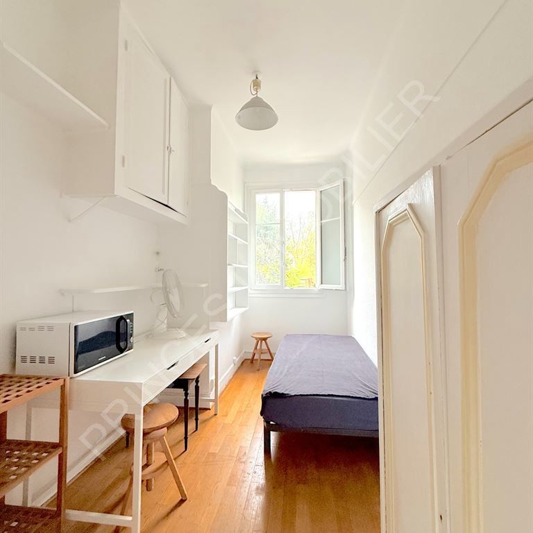 Location Appartement Boulogne-Billancourt 1 pièce 14 m² - Photo 1