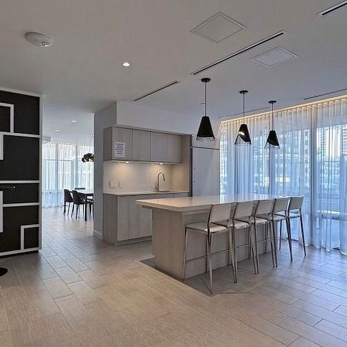 For Lease - 99 Broadway Avenue Unit# 3612, Toronto, Ontario - Photo 1