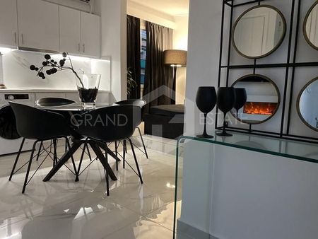 Studio/Γκαρσονιέρα για ενοικίαση Πειραιάς - Κέντρο (Κέντρο - Λιμάνι) - Photo 4