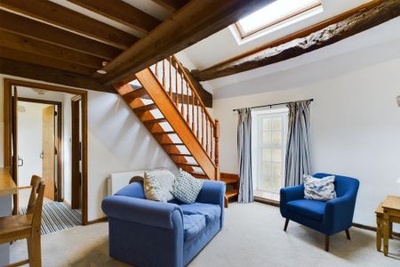 1 bedroom barn conversion to rent - Photo 2