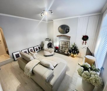 2 bedroom terraced house to rent - Photo 1