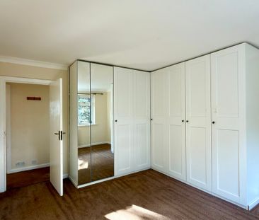 Redhill Drive, Bournemouth - Photo 6