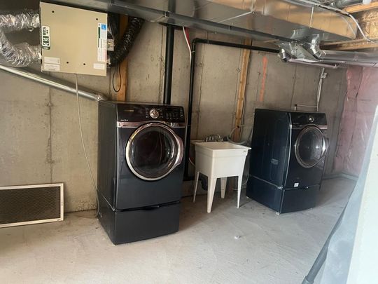 For Lease - 143 Ridge Road Unit# 85, Cambridge, Ontario - Photo 1