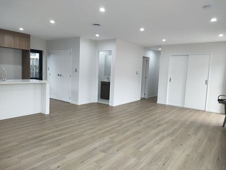 4 bedroom new built in Manukau - Photo 4