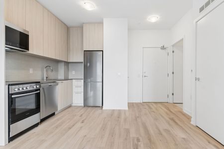 For Lease - 7437 Kingston Road Unit# 820, Toronto, Ontario - Photo 2