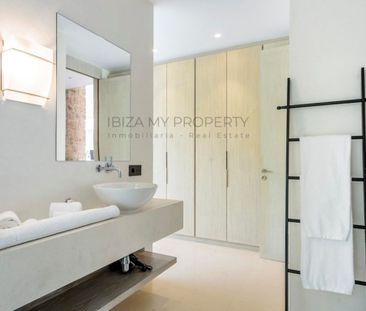 5 room luxury Villa for rent in Cala Conta, San Jose, Province of B... - Photo 4