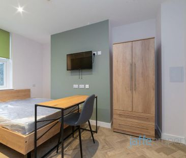Studio to rent - Photo 2