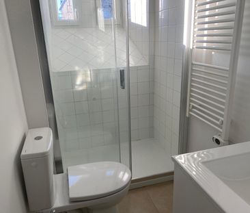 Location Appartement 1 pièce 27m² ST PRIVAT 07200 - Photo 4