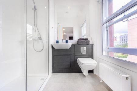 The Bruce Building, Newcastle Upon Tyne - Photo 4