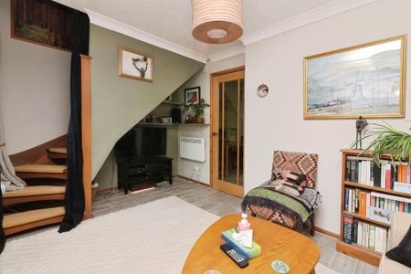 2 bedroom terraced house to rent - Photo 3