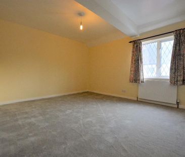 2 bedroom cottage to rent - Photo 2