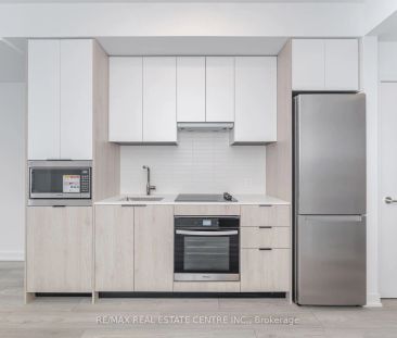 1007 The Queensway #731 - Photo 3