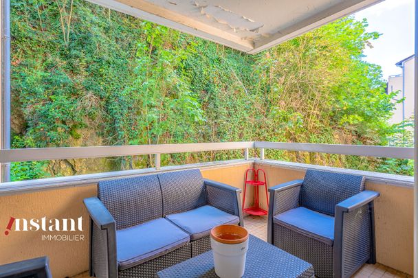 T2 avec terrasse - Quai de Saône, - Photo 1