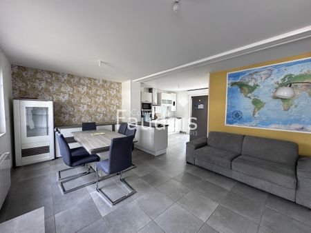 Location Appartement 3 pièces 65m² ST LO 50000 - Photo 2