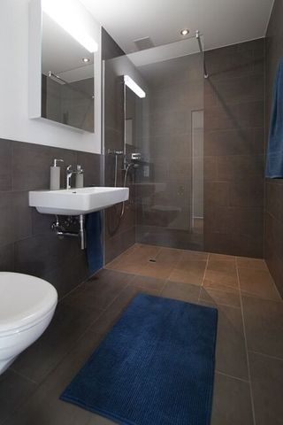 Living quietly near the city - Photo 5