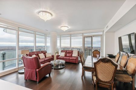 For Lease - 1 Bloor Street Unit# 6801, Toronto, Ontario - Photo 2