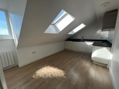 Ashley Road, Bournemouth - Photo 3