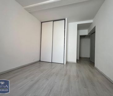 Location Appartement 3 pièces 65m² VILLEFRANCHE SUR SAONE 69400 - Photo 5