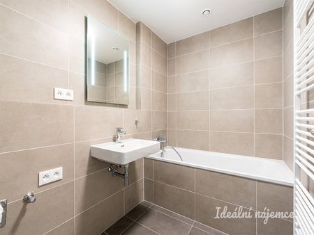 Pronájem bytu 3+kk 71 m² - Photo 5