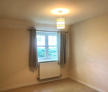 ChurchillRoad, Solihull - Photo 6